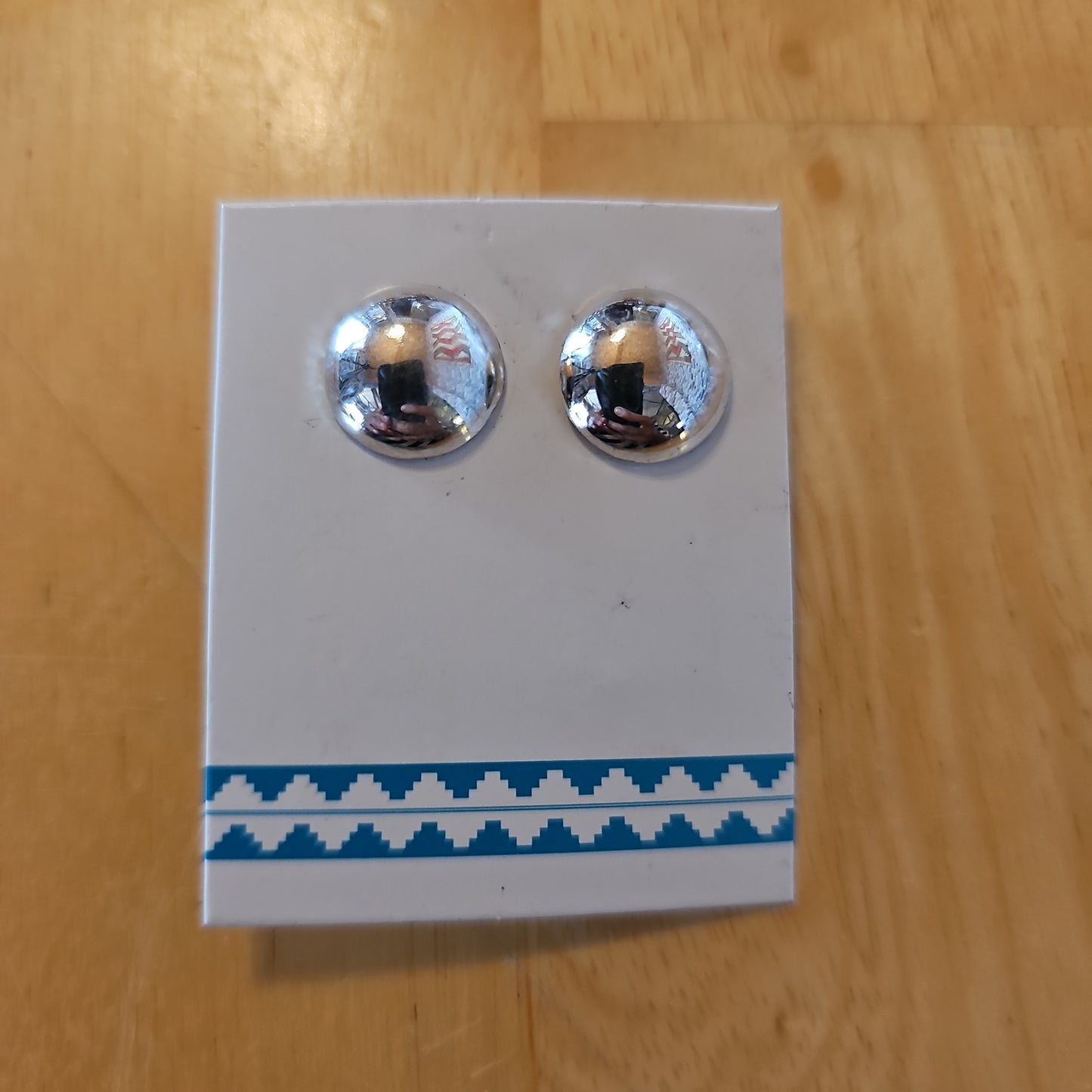 Buttons earrings